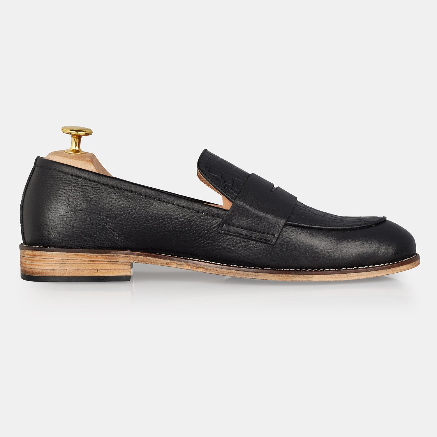 Black Valeria Crocodile Loafers